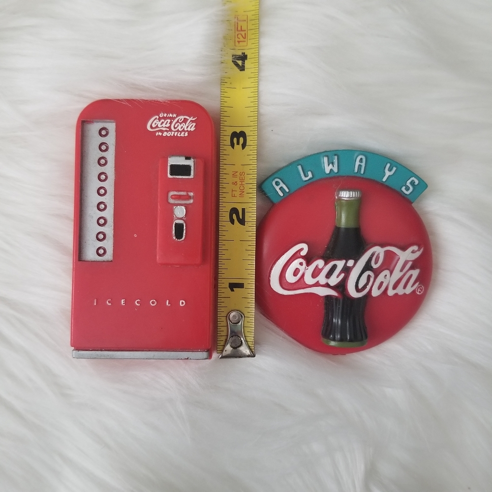 Set of Vintage Coca Cola Refrigerator Magnets - Picture 7 of 11